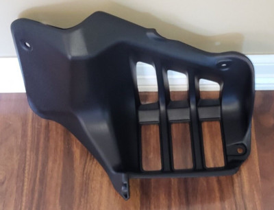 LTZ400, KFX400, DVX400 LTZ, KFX, DVX 400 RIGHT SIDE FOOT GUARD