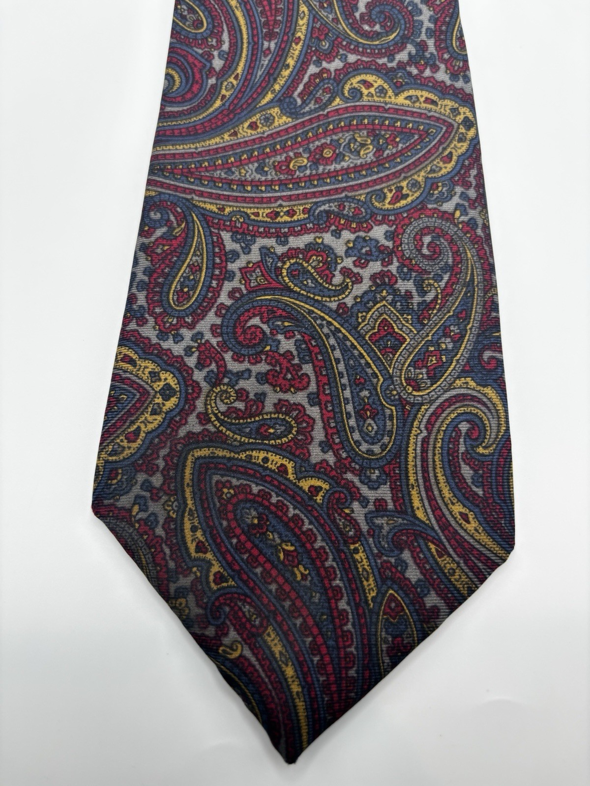 Pierre Cardin Paisley Silk Tie Gray Red Gold Couture Collection 60x3.5