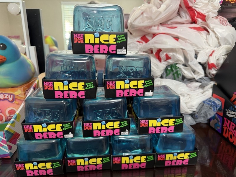 NeeDoh Nice Berg Brand New (Lot Of 10)