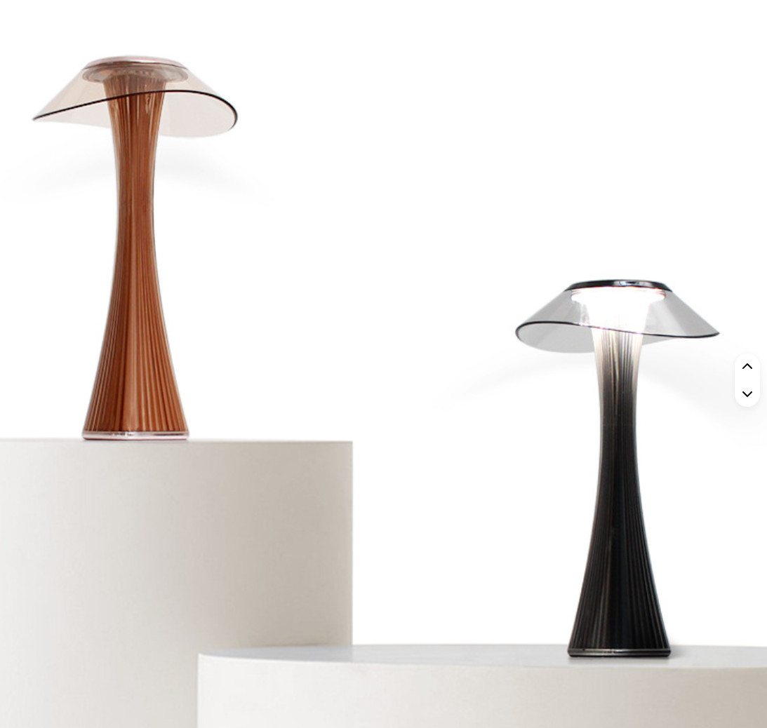 Lampe LED de table rechargeable en aluminium brossé doré doré