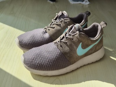 Nike Roshe Run Winter Sneaker Dark Dune/Light Bone, Textil/Synthetik, Gr. 39