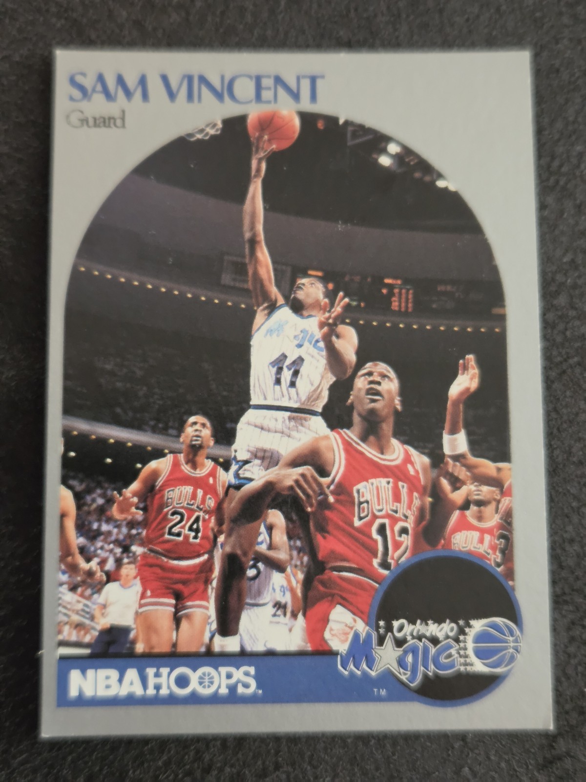 1990-91 NBA Hoops #223 Sam Vincent Michael Jordan #12 Jersey Bulls Magic