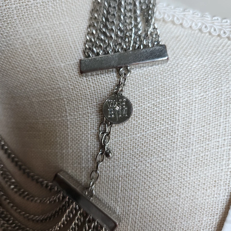 Collar de cadena multihilo de la Casa Blanca mercado negro tono plata con cristales 18" Foto 3 de 4