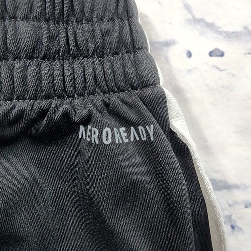 Adidas YOUTH XL 18/20 AeroReady Basketball Gym Shorts Black White Logo - Picture 8 of 12