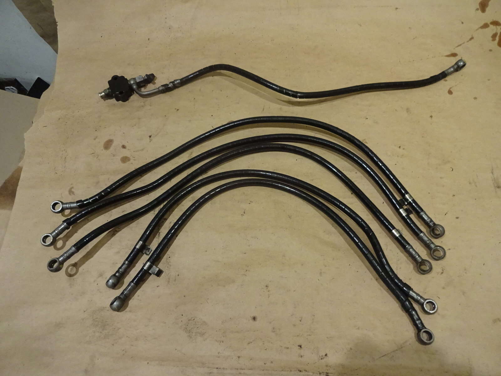 Maserati 4200 -Quattroporte - F1 Power Unit Pipes Complete Set P/N 185977