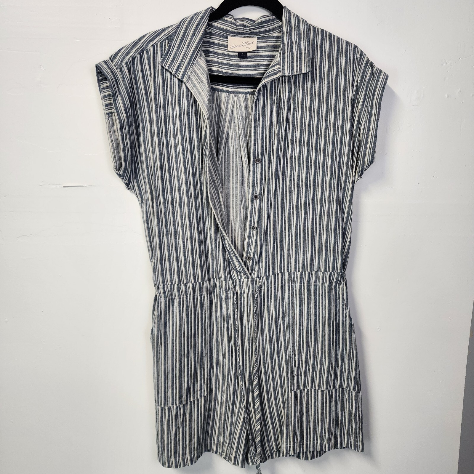 Universal Thread Romper Womens Small Striped Butt… - image 1