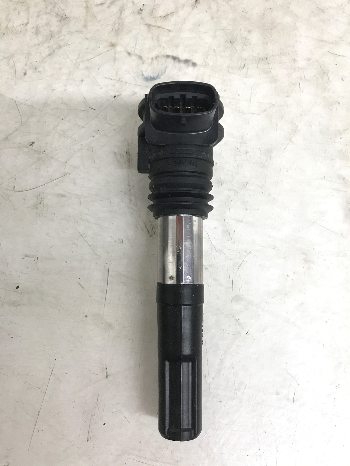 2017-2020 FERRARI GTC4LUSSO (L) ENGINE IGNITION COIL PACK 290850 OEM