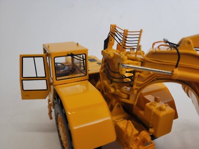 Caterpillar 657E Scraper - 1/48 - CCM - Diecast - 600 Made - Brand