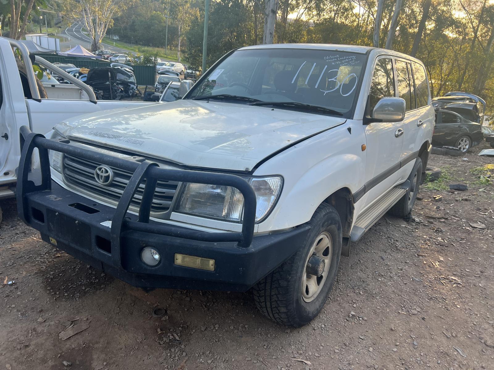 TOYOTA LANDCRUISER 100 SERIES, (PETROL V8) FULL TIME 4WD (AUTO HUBS