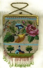 VINTAGE HIGH FASHION ACCESSORY: Bead Purse w Floral and Scenic Design and Pouch