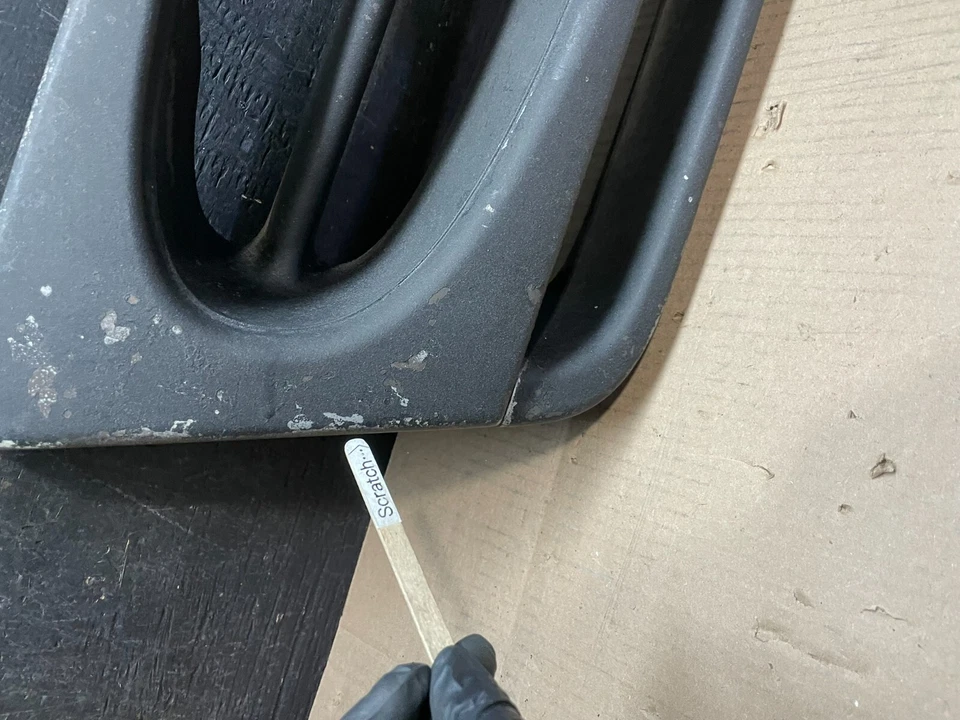 Parrilla delantera Ford Econoline 1997 a 2002 i7566 PS Foto 4 de 4