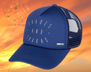roxy pineapple hat