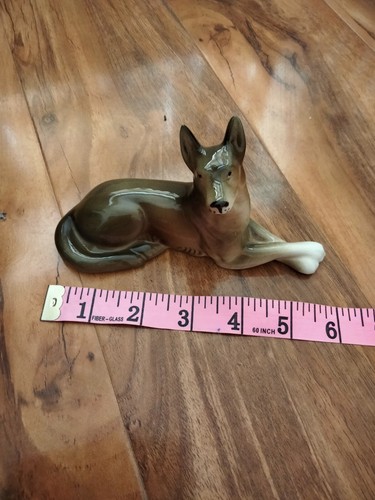 Vintage Royal Dux Bohemian Shepherd Dog Figurine 5.5" Czech Republic - Picture 2 of 8