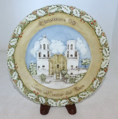Fenton "Christmas in America" Series Plate 1981