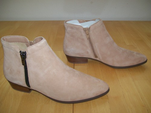 Naturalizer *Blair* Cookie Dough Beige Suede Chelsea Ankle Boots Women's 9.5 - Foto 9 di 12