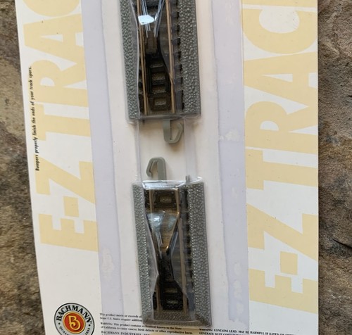 Bachmann N Scale Hayes Bumpers With Nickel Silver Rails. New. 44891