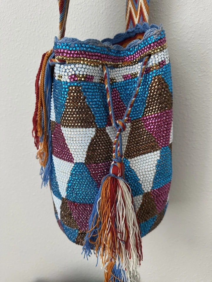 Auténtico Bolso Mochila 100% Wayuu Bolso Boho Tamaño Grande con Tapa Diseño Único Foto 4 de 4