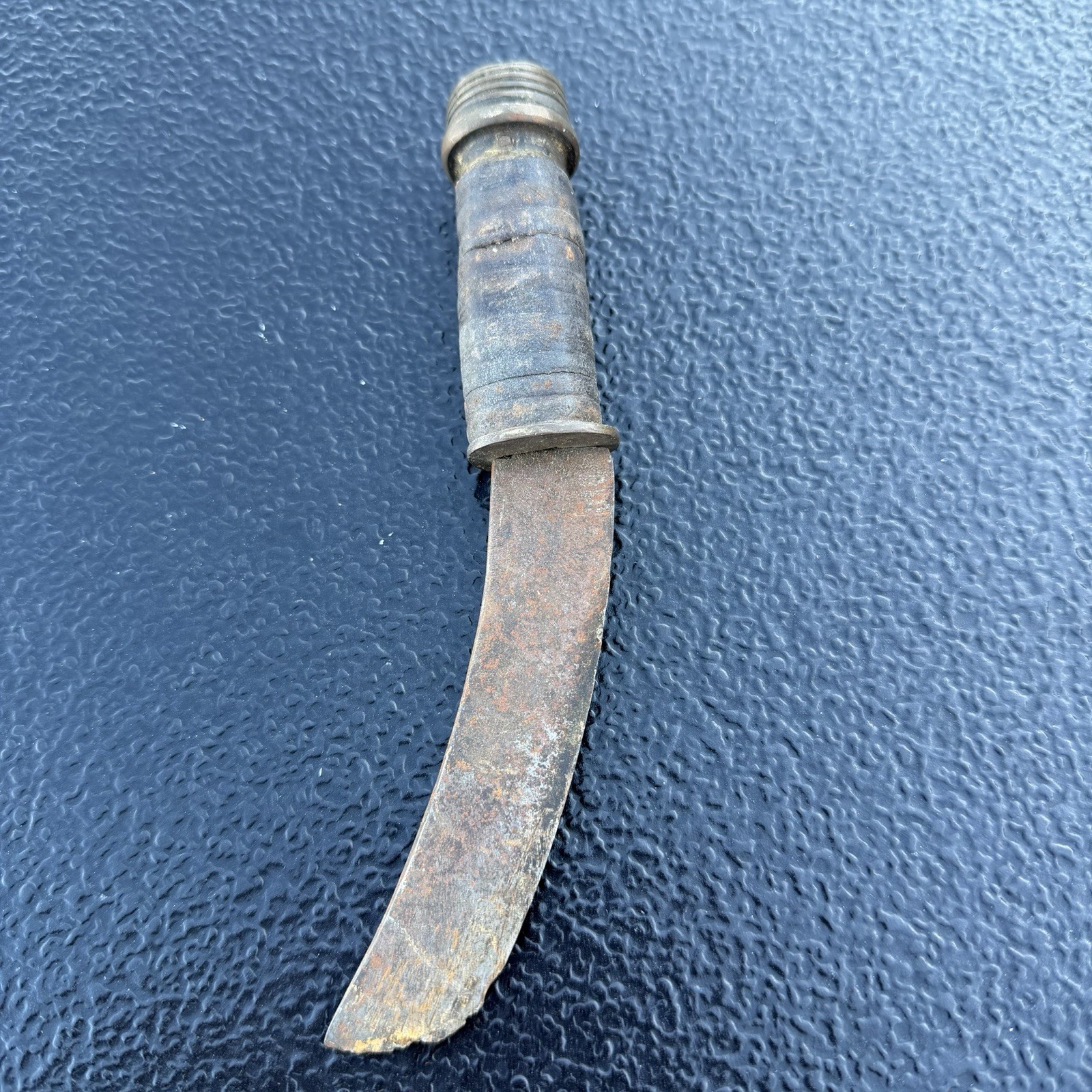 Vintage Curved Grafting Pruning Knife Leather Handle Garden Tool 8” Rusty