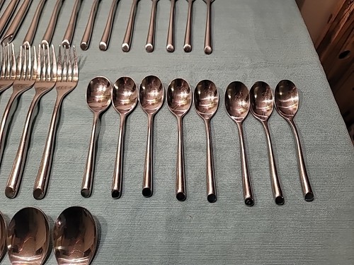 Cubiertos de acero inoxidable Towle Living Collection WAVE 52 piezas - Imagen 11 de 16