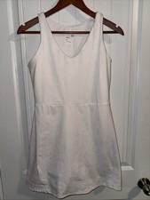 GapFit Women's Sz Medium White V-Neckline Activewear Tank Dress Built in Shorts 
