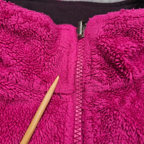 The North Face Women's Jacket Size XL Pink White Letters Spellout Fuzzy Zip - Picture 16 of 16