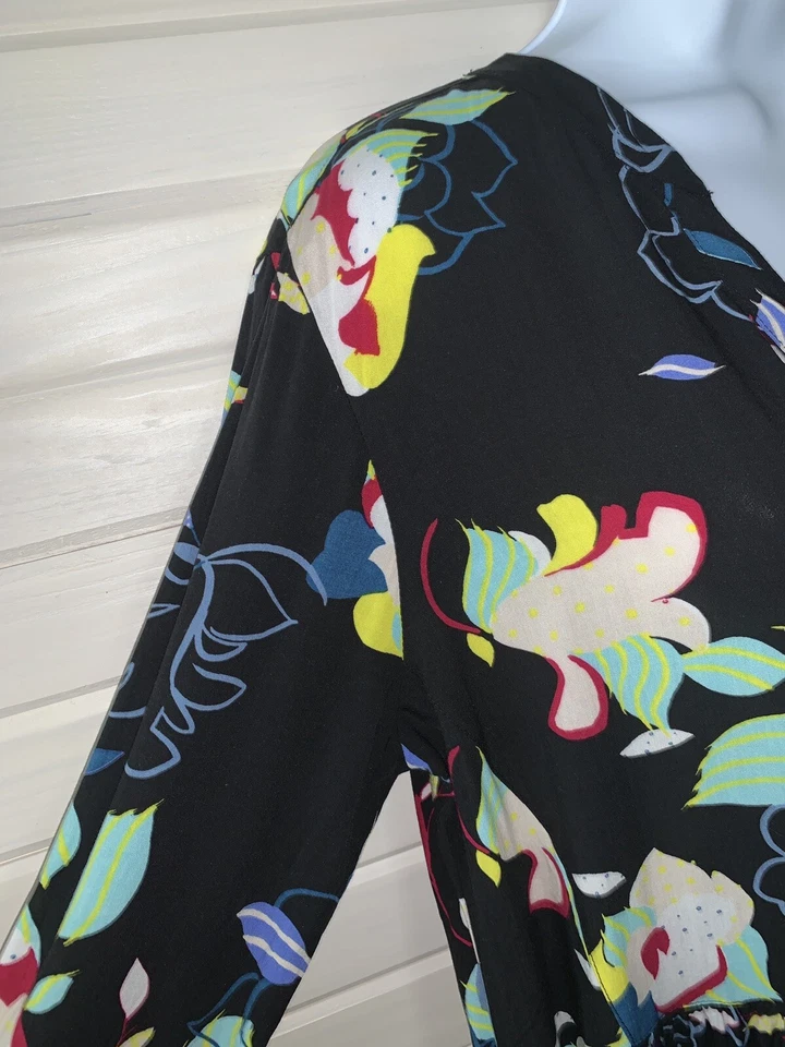 Josie Natori Sz XL Rayon Black Floral Nightshirt Button Up Roll Tab Sleeves EUC - Image 4 of 4