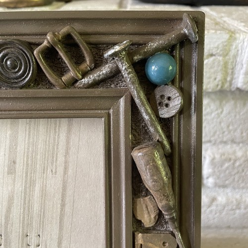 VTG 5X7 Photo Frame Tools Junk Knick Knacks Knife Father’s Day Grandpa Uncle EUC - Picture 7 of 11