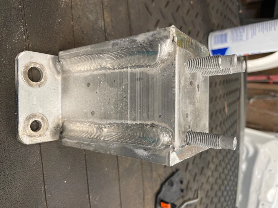 Soporte de cubierta de parachoques delantero izquierdo del lado del conductor para Toyota Tacoma 05-22 Foto 3 de 4