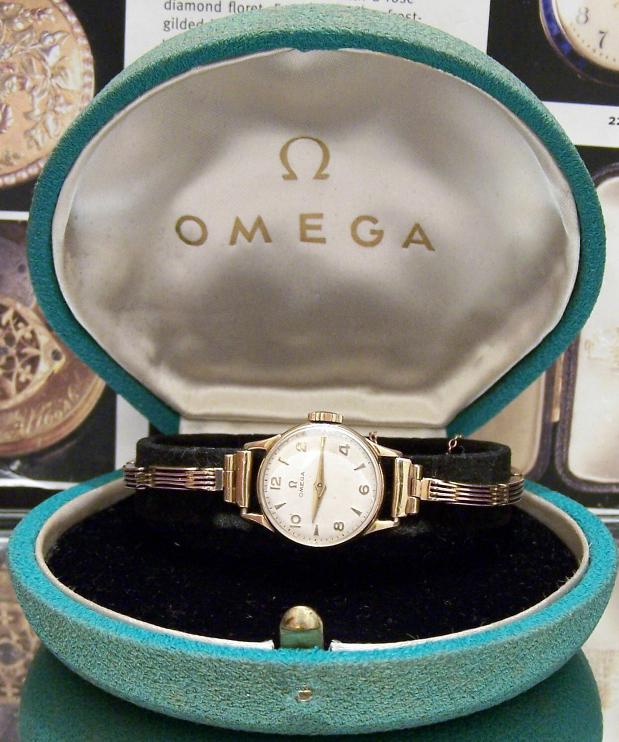ANTIQUE VINTAGE GENUINE OMEGA CAL 244 C 1952 SWISS SOLID GOLD WATCH & BAND + BOX