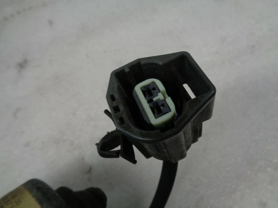 2001-2004 VOLVO S60 ТОРМОЗ ВАКУУМНЫЙ НАСОС ДВИГАТЕЛЬ OEM AK90450 - Изображение 3 из 4