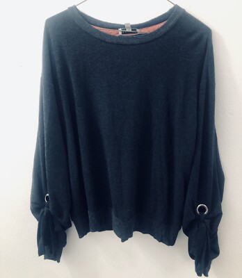 Women- Neman Marcus Black Pullover Sweater Small With Silver Holed Sleeve Ties