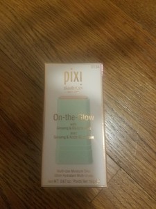 pixi moisture stick