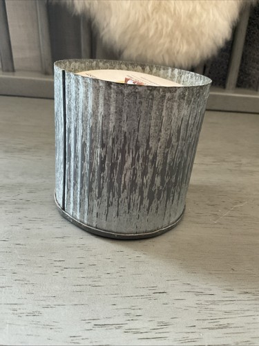 Anchored Northwest Island Life Soy Wood Wick Candle Galvanized Farmhouse 10 OZ - Picture 5 of 11