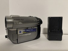 Sony HandyCam DCR-DVD850 Mini DVD Camcorder Hybrid 60X Zoom w/ Charger READ