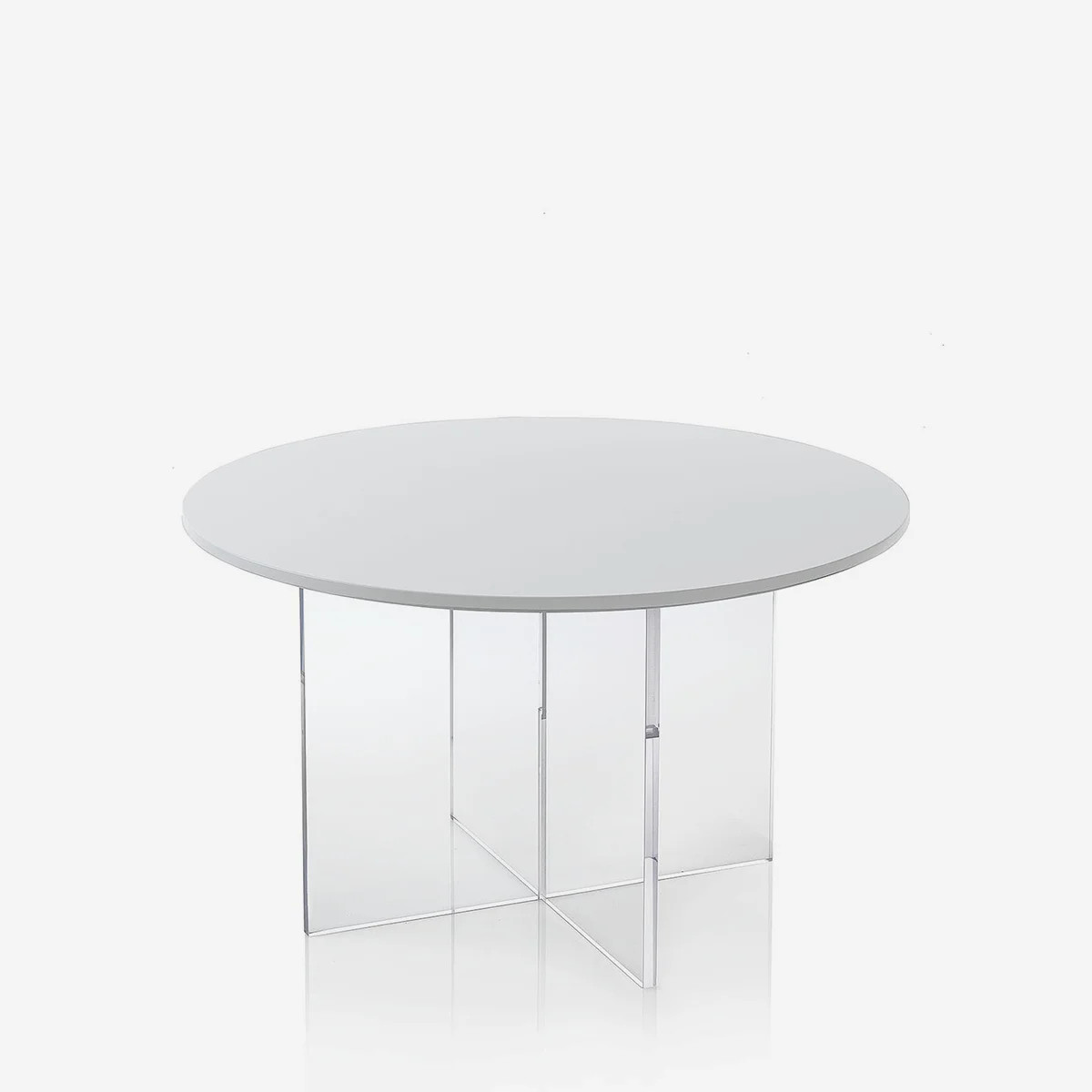 Table basse ronde Dalen 70 en acrylique pour sublimer vos apéritifs et cafés en famille