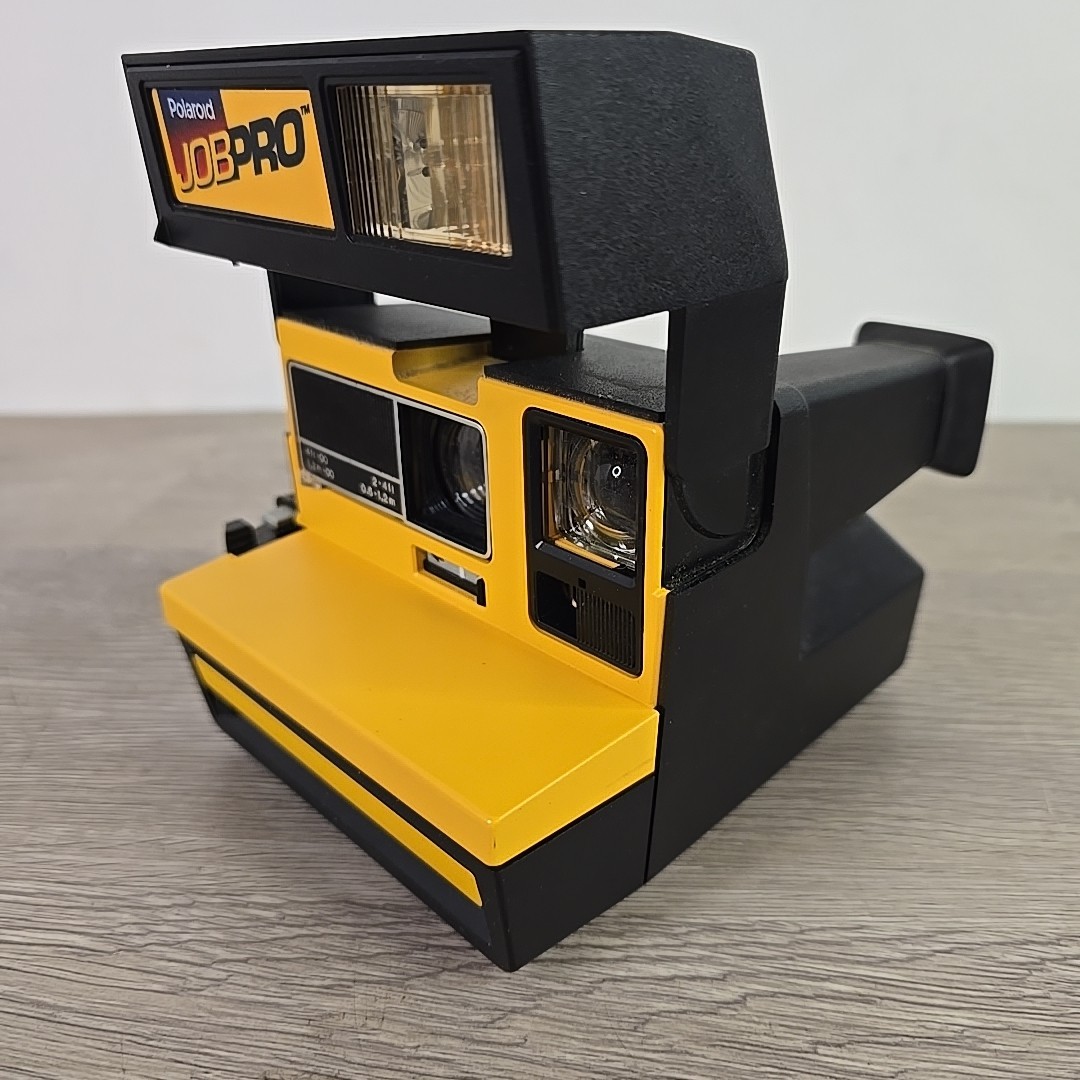Job Pro Polaroid one step camera uses 600 film untested nice shape