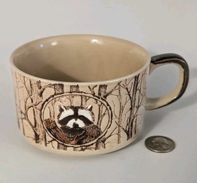 RARE Vtg Otagiri Japan Raised/Textured Raccoon in Woods Coffee Soup Mug 