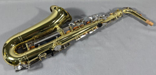 Yamaha YAS-23 Alto Saxophone, Just Serviced - Made in Japan - Picture 5 of 15