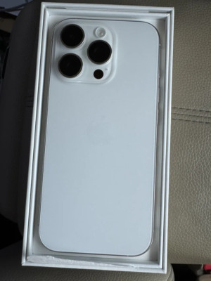 Apple iPhone 16 Pro Max - 256 GB - White (Spectrum)