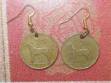 PENDIENTES RÚSTICOS COLGANTES MONEDA CABALLO/ARPA IRLANDESA CELTA ANTIGUA DE COLECCIÓN