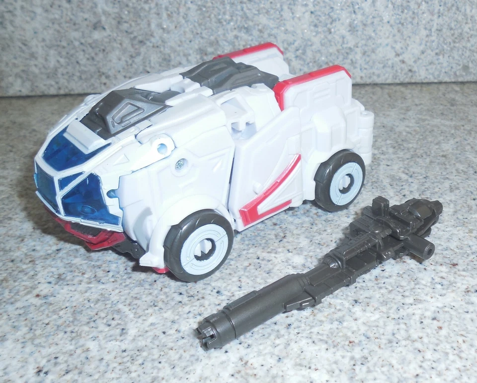 Transformers Studio Series 82 Ratchet Complete Bumblebee Movie Deluxe Ss-82 - Image 3 of 4