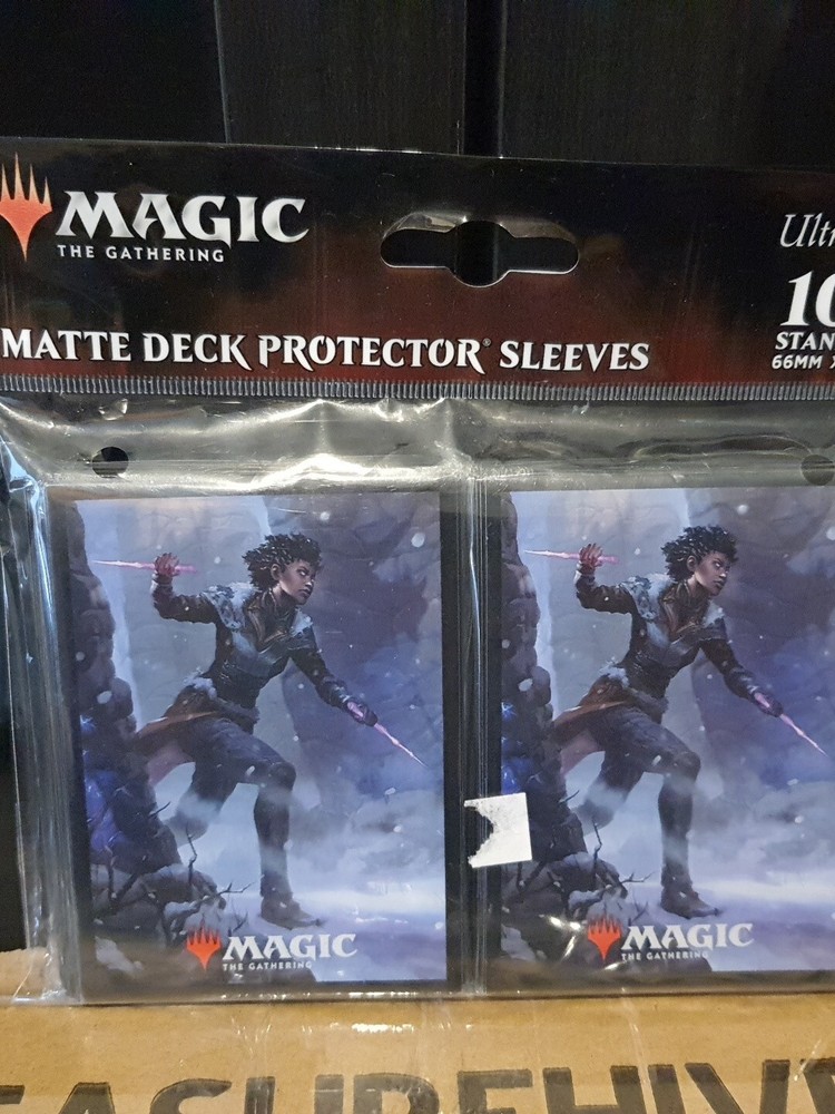 Card Sleeves MTG sleeves Kaldheim Kaya the Inexorable sleeves (100)