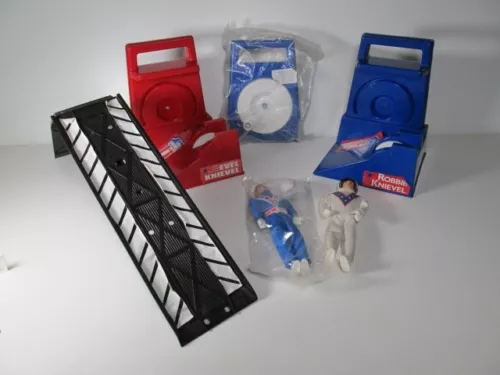 Evel Knievel / Robbie Knievel Lot - Action Figures / Launchers