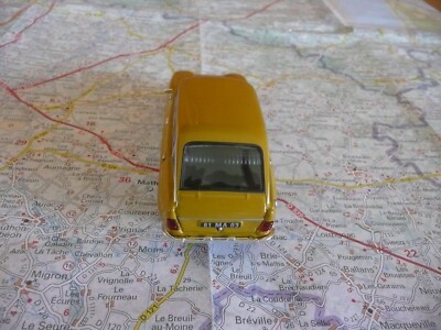 Miniature NOREV 1/43 – Citroën Ami 8 N°139 – Couleur Moutarde – Plastique – Occasion