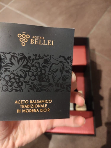 Traditioneller Balsamico Essig aus Modena g.U. gereift gealtert - Bild 3 von 4