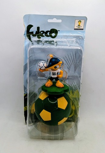 2014 Fuleco Brazil Brasil FIFA World Cup Mascot Mini Soccer Ball And Figure