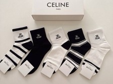 Women's 5 Pairs Cotton Crew Socks Embroidered Emblem Stripe Gift Box