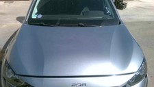 Capot Peugeot 208