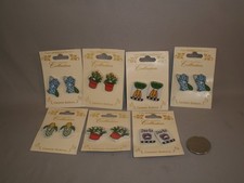Lot 14 Vintage Westrim Ceramic Buttons Gardening - Seeds, Corn, Carrots, Plants