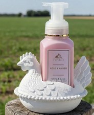 Hen On A Nest Bath And Body Works Hand soap Dispenser Country Farm House Decor